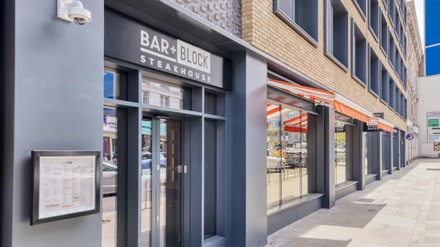 Premier Inn London Hammersmith (Shepherds Bush Road) hotel