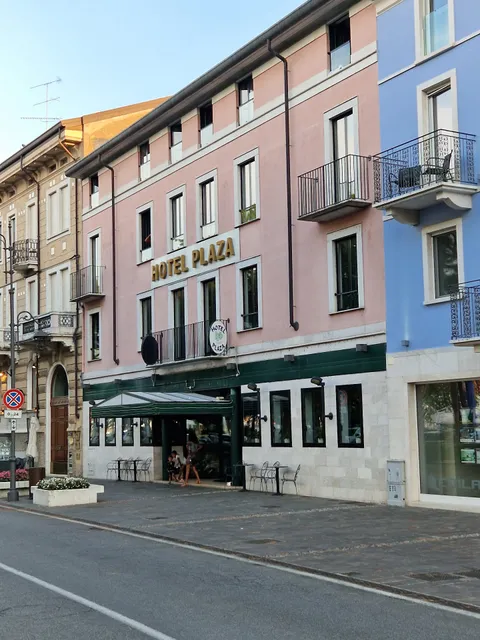 Hotel Plaza