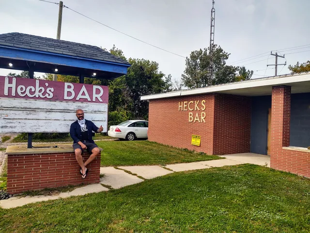 Heck's Bar