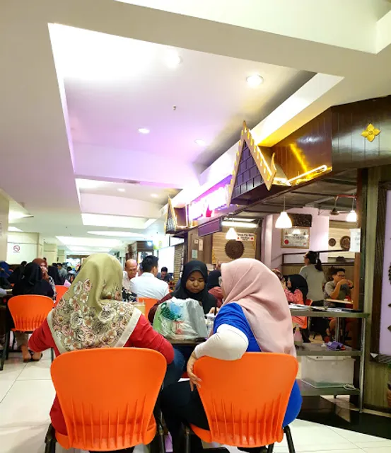 Rak Thai (Amcorp Mall)