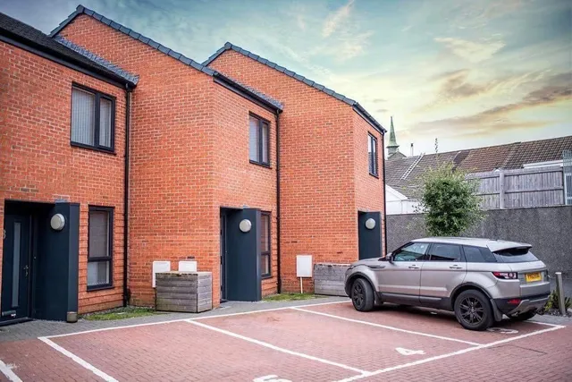 Holiday Apartments | Velvet Serviced Accommodation Swansea