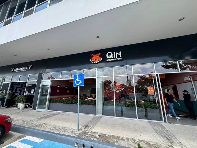 Qin Oriental Food ITESO