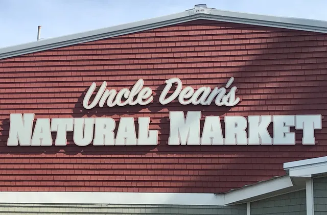 Uncle Dean's Natural Market