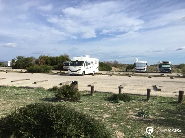 Playa El Saler, Parking
