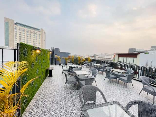 Hotel South Ex Residency