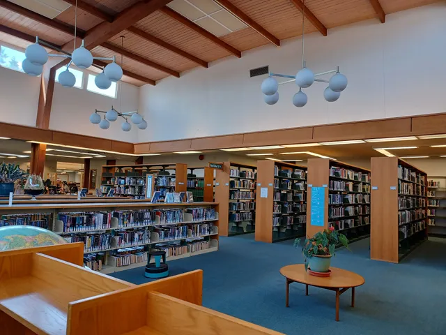 Coos Bay Public Library
