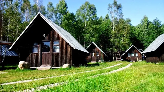 Stadnina Koni Białogóra, Rezydencja Wilków Morskich