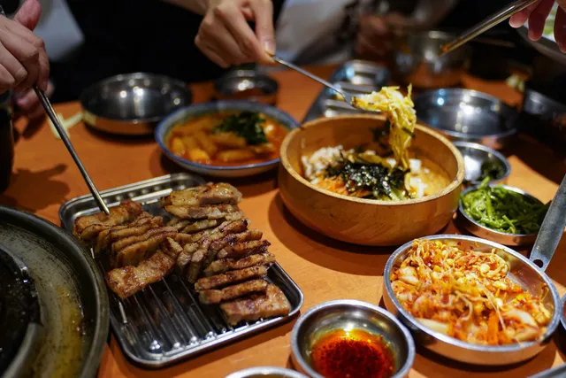娘子韓食市民店韓式料理燒肉店烤腸豬腳아내 Thịt Nướng Korean BBQ Seoul Kitchen
