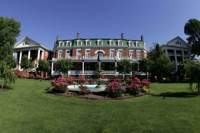 The Martha Washington Inn & Spa