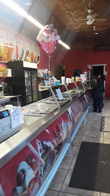 La Michoakana Golden Paleteria Y Nieveria