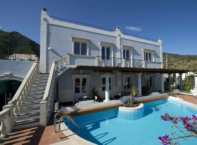 Turkiscu - Room & Breakfast Salina