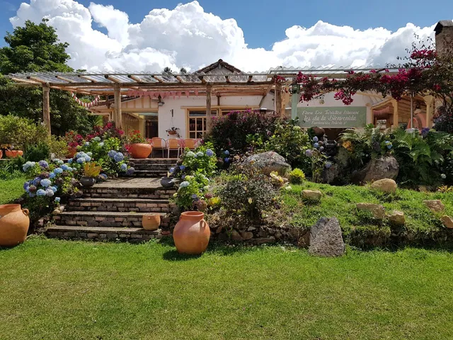 Hotel, Restaurante, Glamping MACANI eco-glam