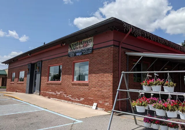 Crest Haven Farm Market