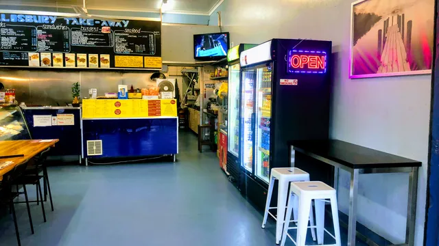 R & W Salisbury Take Away