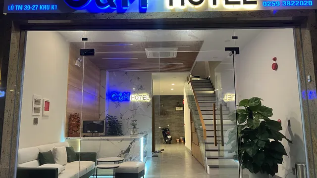 C&M Hotel