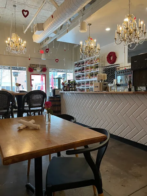 Water’s Edge Winery