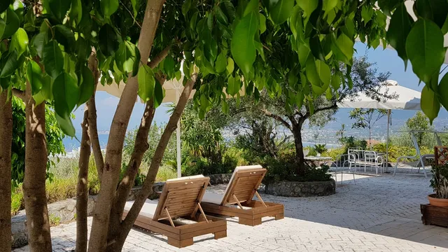 Verga Apartments & Suites