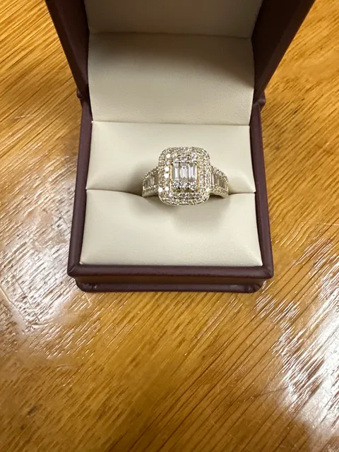 Father & Sons 110 Jewelry Center