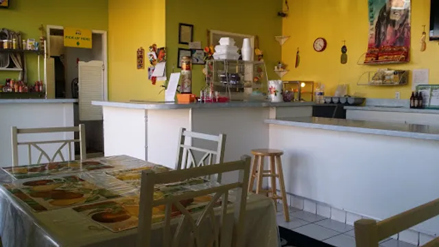 Donna's Home Caribbean Restaurant