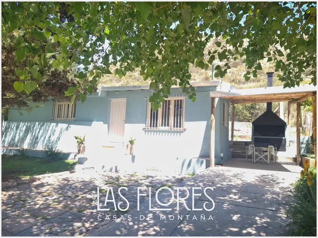 Las Flores, casa del cerro.