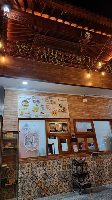 THINK CAFE by Prashanda's House