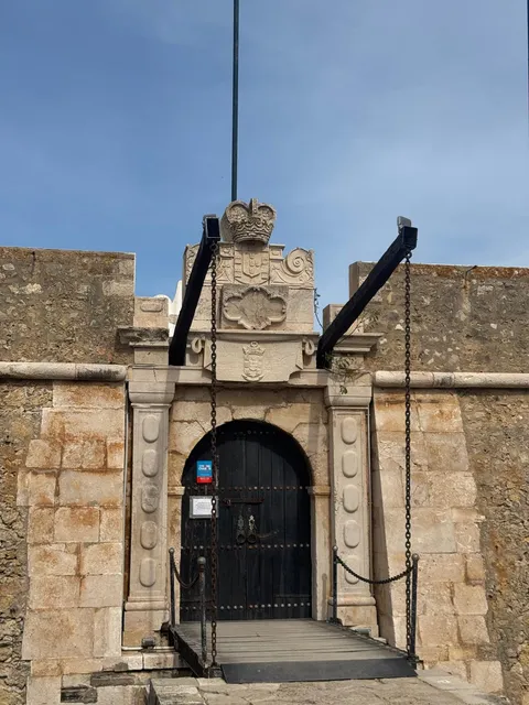 Estrela Stays, Lagos