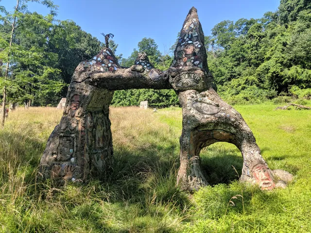 Lehigh Millennium Folk Arch and Art Enclave