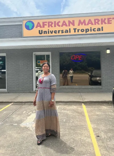 AFRICAN MARKET UNIVERSAL TROPICAL MARKET.