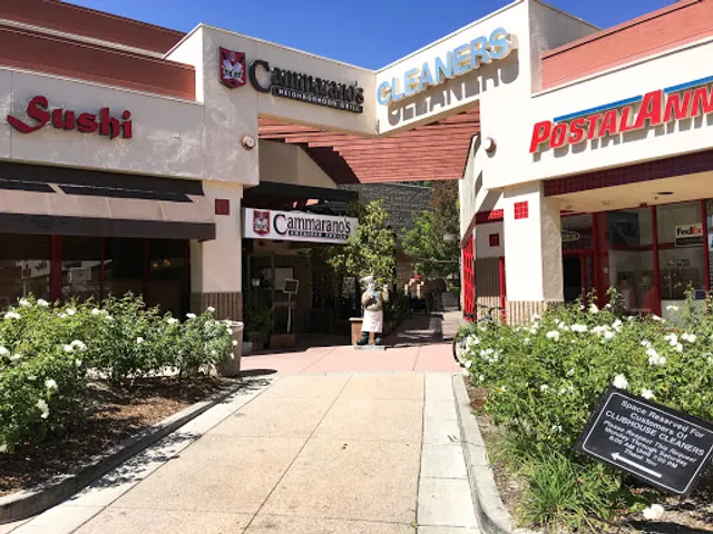 Cammarano’s Bourbon Burger Bar