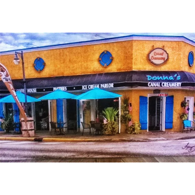 Donna's Canal Creamery