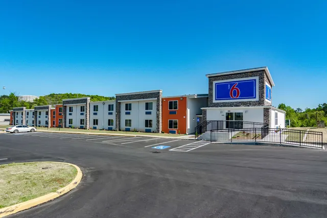 Motel 6 White, GA - Cartersville