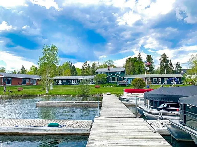 Rangeley Town & Lake Motel and Lodging