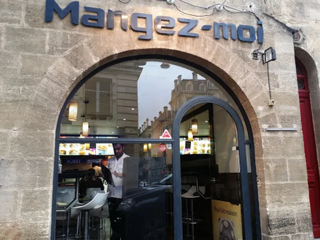 Mangez-Moi