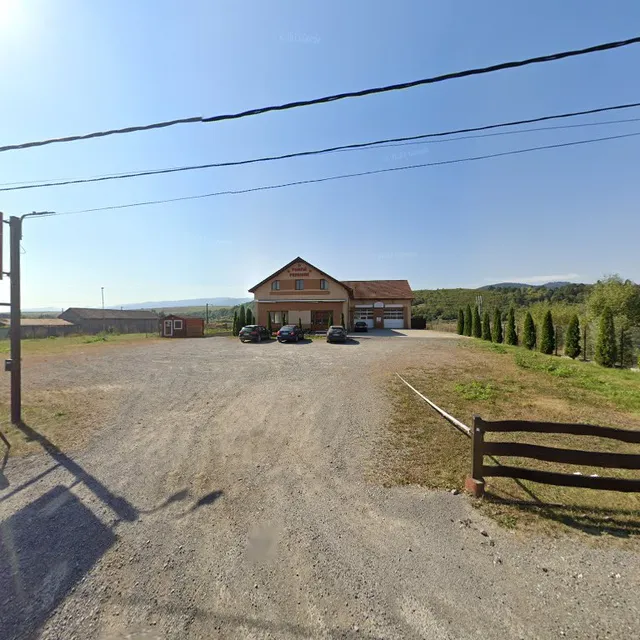 Săncrăieni H&T Restaurant-Pensiune