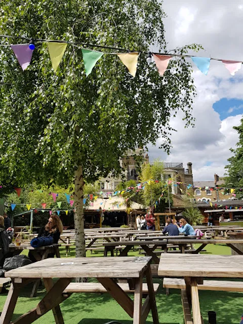 People's Park Tavern