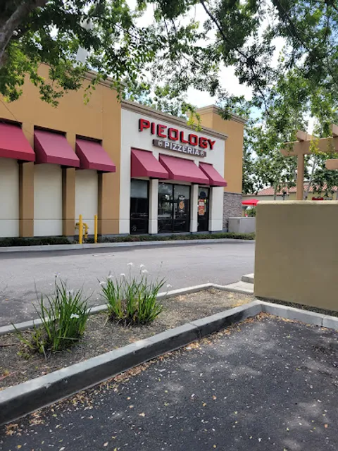 Pieology Pizzeria Granada Hills- Granada Village