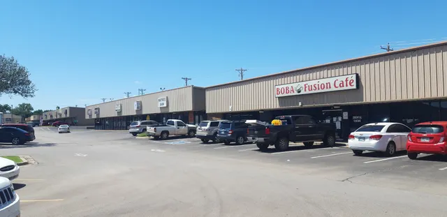 Rosewood Hills Shopping Center