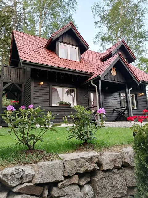 Edge of the Woods Apartments