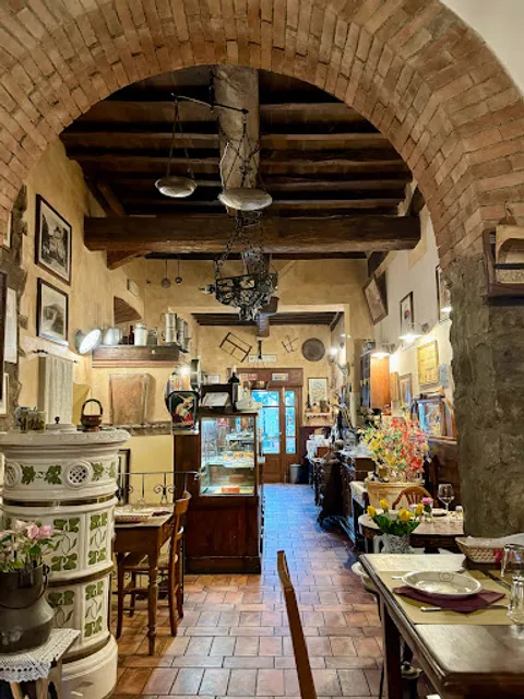 Antica Osteria di Montecarelli