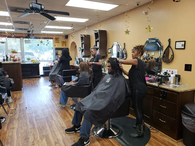 Designer Glitz & Glamour Hair And Med Spa