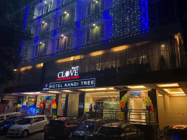 Hotel Kandi Tree