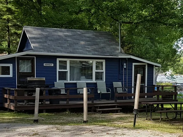 Picnic Island Resort