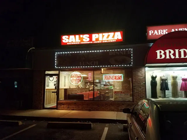 Sal's Italian Restaurant & Pizzeria
