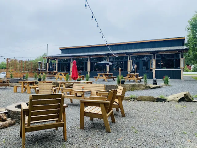 The Lower Ledge Gastropub