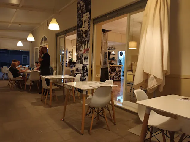 A Contraluz Restaurante