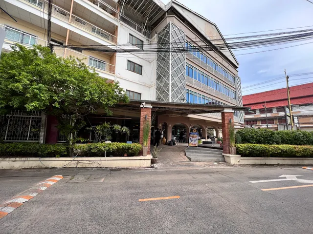 Kaennakorn Hotel