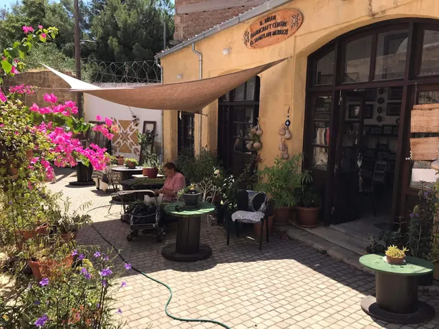 Bandabulia Market - Αγορά Αγίου Αντωνίου