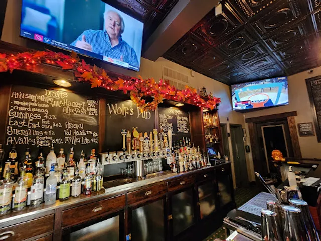 Wolf's Pub