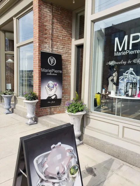 MP art jewelry and objects