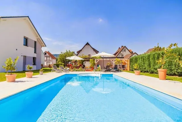 Ferienwohnungen & Gästehaus Lehne